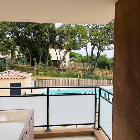 T2 Cabine, Terrasse Vue Piscine 博尔马斯·莱斯·米默萨斯